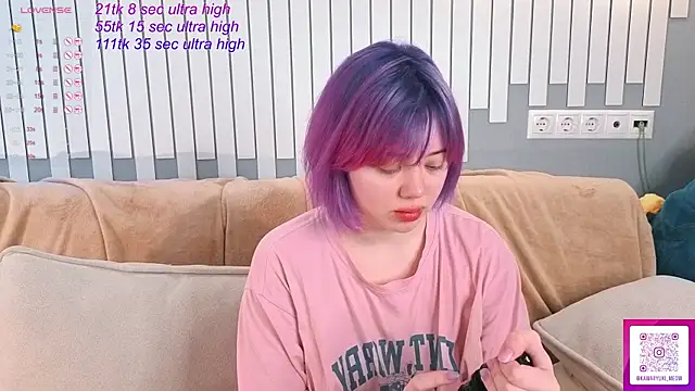 Snapshot of __KawaiiYuki__ chatting on January 18, 5:22 am KawaiiYuki online show from January 18, 5:22 am