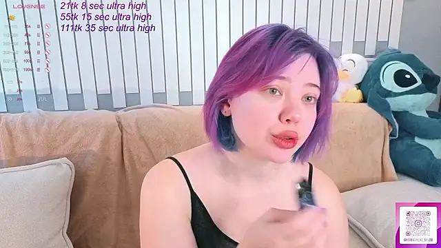 Snapshot of __KawaiiYuki__ chatting on January 19, 5:55 am KawaiiYuki online show from January 19, 5:55 am