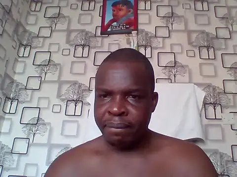 Snapshot of Chumba_001 chatting on May 27, 5:48 am Chumba 001 online show from May 27, 5:48 am