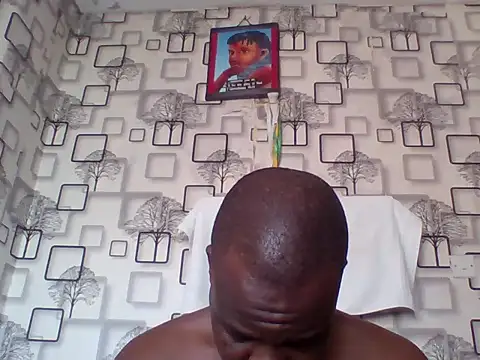 Snapshot of Chumba_001 chatting on June 8, 6:36 am Chumba 001 online show from June 8, 6:36 am