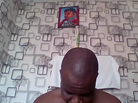 Snapshot of Chumba_001 chatting on June 17, 7:00 am Chumba 001 online show from June 17, 7:00 am