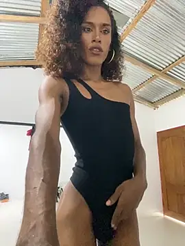 lau sil online show from December 2, 9:54 pm