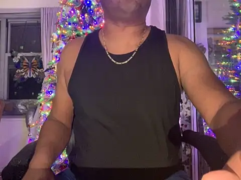 Snapshot of ThickDick_Daddy chatting on November 8, 7:19 am ThickDick Daddy online show from November 8, 7:19 am