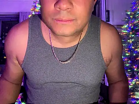 Snapshot of ThickDick_Daddy chatting on December 16, 7:46 am ThickDick Daddy online show from December 16, 7:46 am