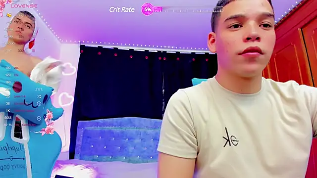 Snapshot of jake_and_joaquin chatting on December 31, 1:36 am jake and joaquin online show from December 31, 1:36 am