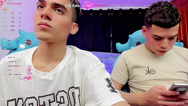 Snapshot of jake_and_joaquin chatting on December 31, 7:42 am jake and joaquin online show from December 31, 7:42 am