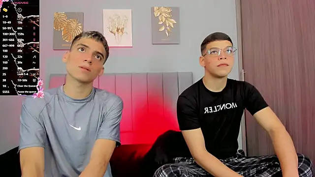 Snapshot of jake_and_joaquin chatting on February 23, 10:53 pm jake and joaquin online show from February 23, 10:53 pm