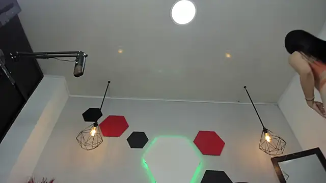 Snapshot of martinaclark chatting on November 15, 2:42 am martinaclark online show from November 15, 2:42 am