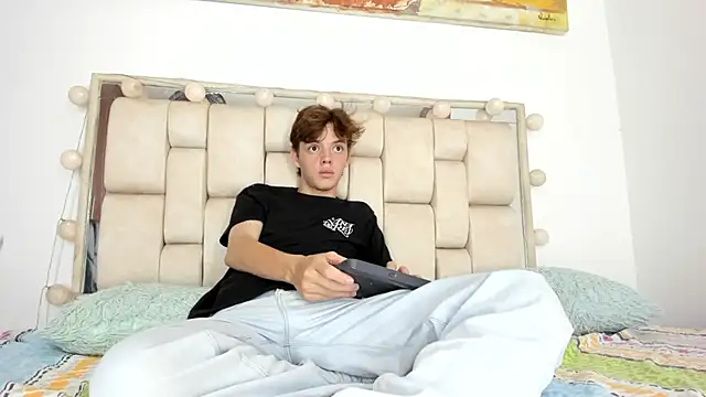 Snapshot of daniel_hot03 chatting on October 20, 8:53 pm daniel hot03 online show from October 20, 8:53 pm