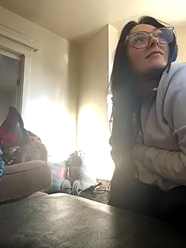 Snapshot of Chloexx69 chatting on October 16, 1:01 pm Chloexx69 online show from October 16, 1:01 pm