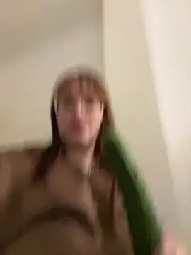 Mona-Peaches online show from December 11, 9:19 am