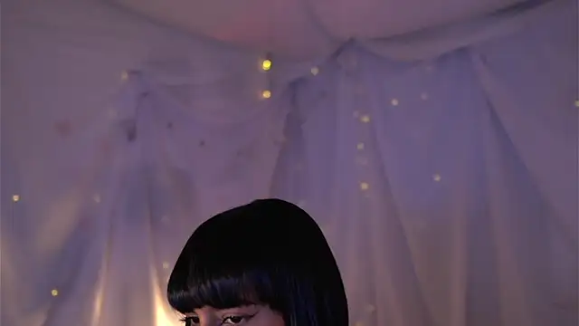 Snapshot of JulietaWinona chatting on January 9, 10:31 pm JulietaWinona online show from January 9, 10:31 pm