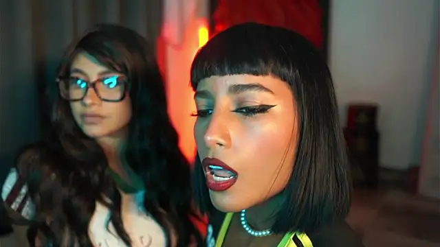 Snapshot of JulietaWinona chatting on March 14, 8:14 pm JulietaWinona online show from March 14, 8:14 pm