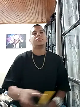 Snapshot of Peterking11 chatting on November 4, 9:41 am Peterking11 online show from November 4, 9:41 am