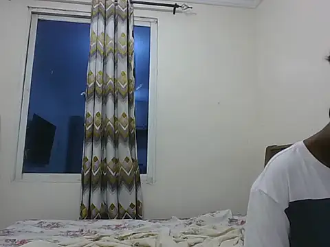 Snapshot of sexy__candyy chatting on June 28, 5:08 pm sexy candyy online show from June 28, 5:08 pm