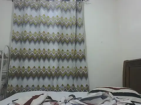 Snapshot of sexy__candyy chatting on July 16, 1:00 am sexy candyy online show from July 16, 1:00 am