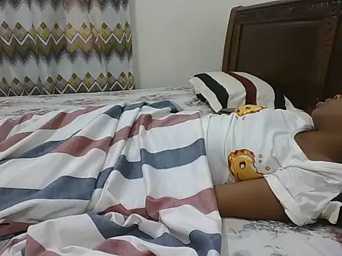 Snapshot of sexy__candyy chatting on July 21, 3:53 am sexy candyy online show from July 21, 3:53 am