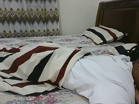 Snapshot of sexy__candyy chatting on July 28, 8:52 pm sexy candyy online show from July 28, 8:52 pm