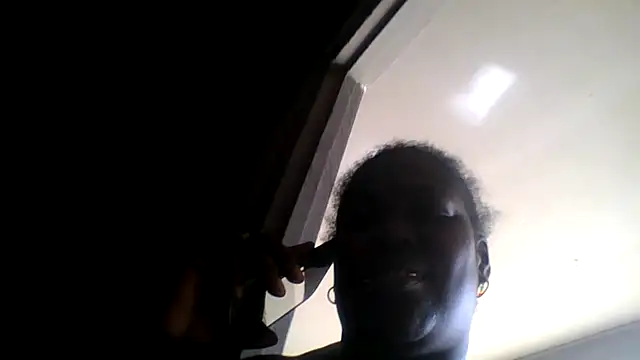 Snapshot of XgeileKutje chatting on June 4, 2:01 pm XgeileKutje online show from June 4, 2:01 pm
