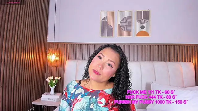Snapshot of Ashleyy23x chatting on June 4, 7:42 pm Ashleyy23x online show from June 4, 7:42 pm