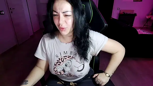 Snapshot of Chloe_Ricci chatting on March 21, 5:11 am Chloe Ricci online show from March 21, 5:11 am