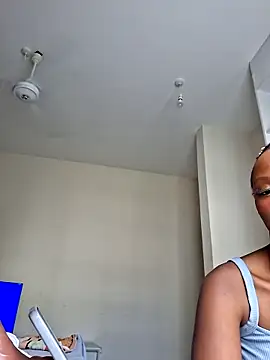 Kamdollie online show from February 27, 6:46 am