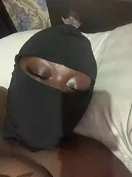 sweet1111 online show from December 10, 4:13 am