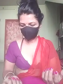 Snapshot of Shuttii_25 chatting on November 14, 6:23 am Shuttii 25 online show from November 14, 6:23 am