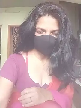 Snapshot of Shuttii_25 chatting on January 19, 4:16 am Shuttii 25 online show from January 19, 4:16 am