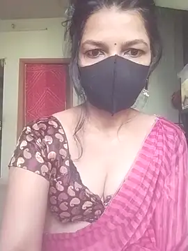 Snapshot of Shuttii_25 chatting on February 27, 4:12 am Shuttii 25 online show from February 27, 4:12 am