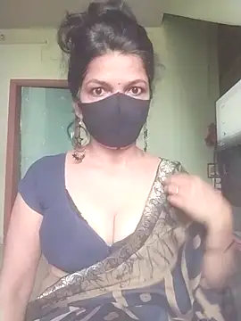 Snapshot of Shuttii_25 chatting on March 17, 5:22 am Shuttii 25 online show from March 17, 5:22 am