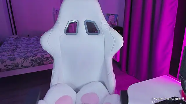 Snapshot of Yumi_Youkai chatting on February 21, 5:09 pm Yumi Youkai online show from February 21, 5:09 pm