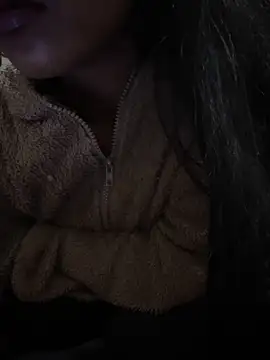 Snapshot of PARI_Hun chatting on January 1, 5:01 am PARI Hun online show from January 1, 5:01 am