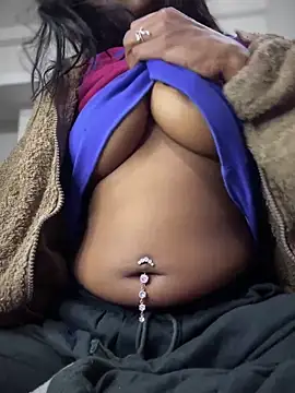 Snapshot of PARI_Hun chatting on January 7, 11:35 pm PARI Hun online show from January 7, 11:35 pm