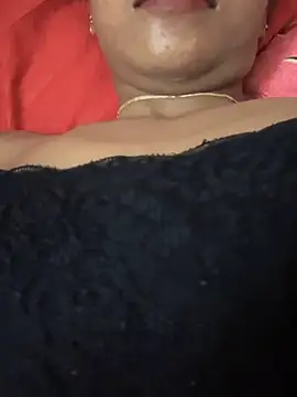 Snapshot of PARI_Hun chatting on February 13, 4:50 pm PARI Hun online show from February 13, 4:50 pm