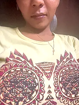 Snapshot of PARI_Hun chatting on October 15, 9:53 am PARI Hun online show from October 15, 9:53 am