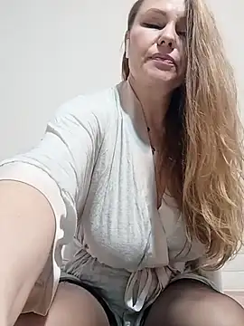 Snapshot of SexyMichellexo chatting on November 5, 10:21 pm SexyMichellexo online show from November 5, 10:21 pm