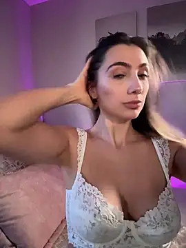 AnnaCastillo  online show from November 7, 10:43 pm