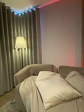 AnnaCastillo  online show from March 7, 10:51 pm