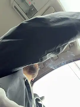 ElChapoGuzman95 online show from November 17, 6:52 am