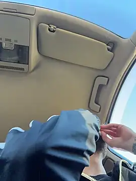 ElChapoGuzman95 online show from March 16, 6:39 am