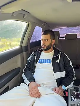 ElChapoGuzman95 online show from May 14, 5:14 am