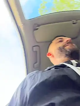 ElChapoGuzman95 online show from May 18, 4:51 am