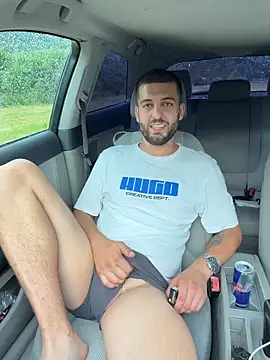 ElChapoGuzman95 online show from June 30, 2:51 pm