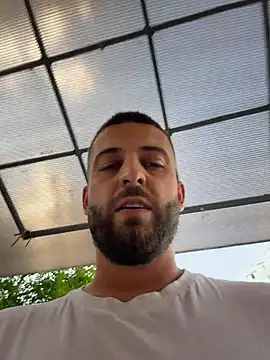 ElChapoGuzman95 online show from July 14, 1:39 pm