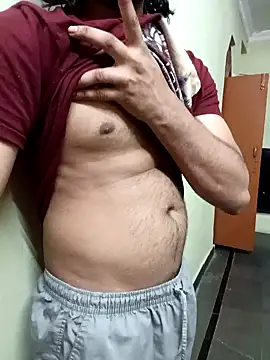 Snapshot of addu24 chatting on December 31, 6:35 pm addu24 online show from December 31, 6:35 pm