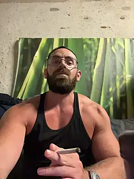 Snapshot of sexyeyeblue chatting on June 4, 10:49 pm sexyeyeblue online show from June 4, 10:49 pm
