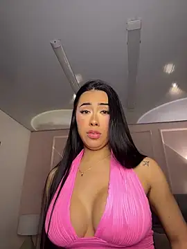 Snapshot of Miss_blue69 chatting on June 17, 1:41 am Miss blue69 online show from June 17, 1:41 am