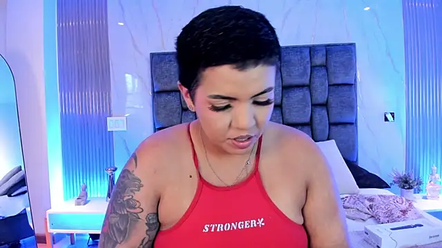 Snapshot of WildyTemping chatting on May 11, 8:06 pm WildyTemping online show from May 11, 8:06 pm