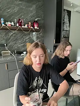 Nura n Sarah online show from February 1, 5:07 am